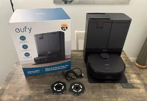 eufy X10 Pro Omni Robot Vacuum and Mop Combo - Hitam