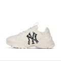 MLB Big Ball Chunky NY รองเท้าผ้าใบ สีขาวไอวอรี รุ่น 3ASHC104N-50BGS