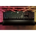 Razer Huntsman V2 Analog - Keyboard Mekanik Full-size dengan Switch Optik Analog