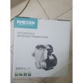 Máy bơm nước tăng áp tự động Rheken JLm70-600A, 600W/0.8HP, đồng thau, đẩy cao 40m