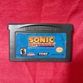 Nintendo Game Boy Advance AGB-001 - Konsol Game Portabel dengan Layar 2.9 Inci dan Baterai AA