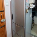 Hitachi R-SG32EPH 三門雪櫃 266L 銀色玻璃 變頻 一級能源標籤