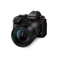 Panasonic LUMIX DC-S1RM2M ミラーレス一眼カメラ 標準ズームSレンズキット 8K動画撮影可能