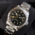 Tudor Black Bay Pro M79470-0001 Jam Tangan Olahraga Pria