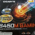 Gigabyte B450 Gaming X Motherboard ATX AMD AM4 DDR4