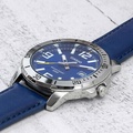 นาฬิกาข้อมือผู้ชาย Casio MTP-VD01L-2BV สายสเตนเลสสตีล กันน้ำ 5 เมตร
