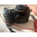 Máy Ảnh Nikon D200 - DSLR Chuyên Nghiệp với Cảm Biến APS-C và Hệ Thống Tập Tiêu Đa Điểm