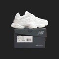 New Balance 9060 Unisex Lifestyle Sneakers - Sepatu Kasual Mesh & Suede