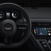 Apple 的 CarPlay Ultra 終於釋出，首先搭載 Aston Martin，更多品牌即將推出