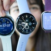 Google Pixel Watch 4 Tantang Dominasi Apple Watch dengan AI Coach dan Daya Tahan Baterai yang Diperpanjang