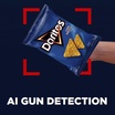 Sistem Pengesanan Senjata AI Tandakan Beg Doritos sebagai Senjata Api, Mencetuskan Tindak Balas Polis Bersenjata