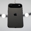 iPhone Air Diperkenalkan dengan Ketebalan 5.6mm dan Reka Bentuk eSIM Sahaja untuk Memaksimumkan Ruang Bateri