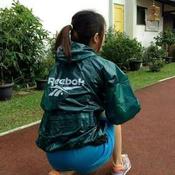 Jas hujan hotsell reebok original