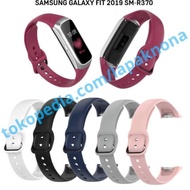 Original Premium Strap Samsung Galaxy Fit 2019 R370 Silicone Tali Jam