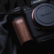 [Light Shadow Photography] Original A7M4 A7R5 Camera Wooden Handle Aluminum Alloy Base a7IV Wooden H