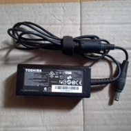 adaptor charger netbook toshiba