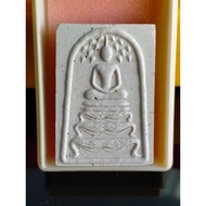 Somdej Phra Pok Pho, Singha base, Pae Phem Sap model (菩提叶，狮子座）Luang Pho Pae Wat Pikulthong, Singburi