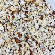 Brazilian nuts / crushed nuts. Please note that it is a broken seed superfoods
