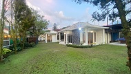 Villa  m² dengan 5 kamar di cisaru bogor (VILLA KENANGA BYLS kolam renang biliyar)