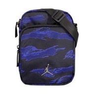 Nike JORDAN airborne crossbody  BlueCamo