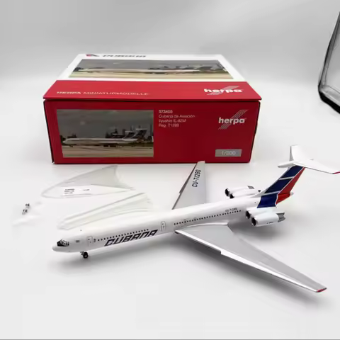 LOT 1:200 Herpa Wings Scale IIyushin IL-62 Hungarian Polish Cubana Ukraine Czechoslovak 11+22 Aircra