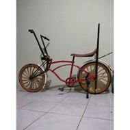 sepeda lowrider bekas