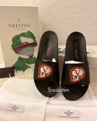 Sandal Pria VALENTINO GARAVANI x UNDERCOVER Size 42 & 44 HITAM/BLACK