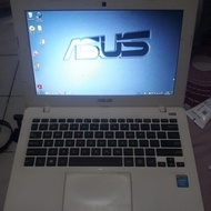 Laptop Netbook Asus X200CA SECOND
