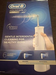 Oral-B Aquacare 6 沖牙機