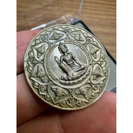 JATUKAM 洛坤府 帕玛哈塔 无影塔佛寺 佛历2550年 玛哈蒙坤版  加持1️⃣6️⃣次 镍铜材质 有印记 泽度金天神 自身牌  附带原装寺庙盒子 保存良好品相 全新没佩戴过