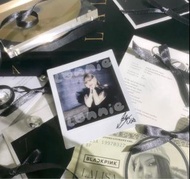 BLACKPINK LISA 簽名拍立得