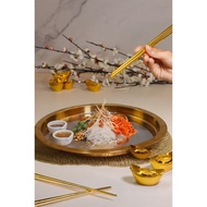 Ms Durian Yusheng with Durian Crisps