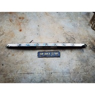 NISSAN ELGRAND E52 REAR GARNISH HANDLE