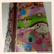 Reversible Foam Carpet Size 180 x 180 cm