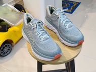 รองเท้ามือสอง hoka Bondi 7 ขนาด เบอร์ 43.5  us 10.5 Uk 9 ยาว 275 ขายราคา ที่ 1990 บาท เก่ง คลองขวาง 