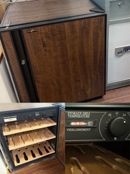 TRANSTHERM 🇫🇷法國製造🍷恆溫酒櫃 🍾Wine cellars adjustable temperature liquors storage cabinet made in France 🇫