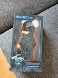 bearbrick robocop 鐵甲威龍