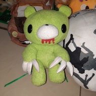 gloomy  hijau cantik