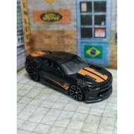 Hot Wheels 2018 Camaro SS (Black/Orange) - Loose Item - Diecast 1/64