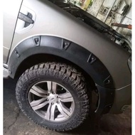 Over Fender Hilux Revo single cabin