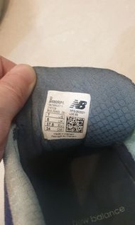 New Balance 大童二手球鞋