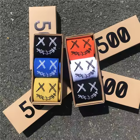 Socks Man Clown Fashion Crew Sports Funny Face Embroidery Trend Hip Hop Cotton Socks 3 Pairs/box Men