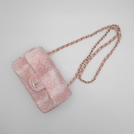 實體店 Chanel MINI CLASSIC HANDBAG Pink &amp; White 粉紅 GHW 金扣 mini classic flap Tweed 軟呢