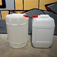 (USED) 1 PC EMPTY 25 Litre Plastic Bottle / Jerry Can / TONG Terpakai
