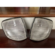 mercedes benz w126 White Turn Signal
