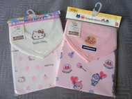 麵包超人/ Hello Kitty 圍巾 口水肩 兩條裝