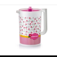 Tupperware pitcher 2 liter
