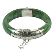 Parichat Jewelry กำไลหยกแท้จากพม่า สีเขียวลวดลายตามธรรมชาติ ครอบเงินแท้ 92.5% น้ำหนัก 279.66 กะรัต ขนาดเส้นผ่านศูนย์กลาง