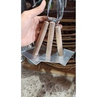 Thick Aluminum Layer Cake Leveler / Layer Cake Leveler