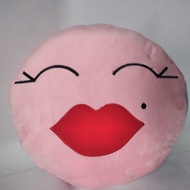 EMOTICON DOLL PILLOW quarter viral